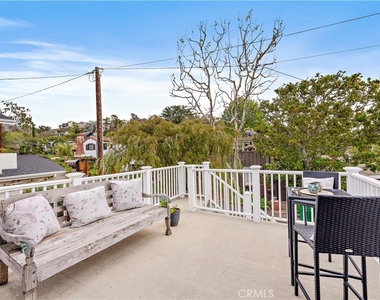 1466 Randall Way - Photo Thumbnail 14