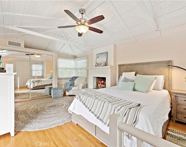 1466 Randall Way - Photo Thumbnail 13