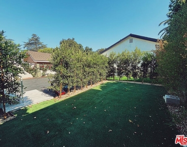 713 Devirian Place - Photo Thumbnail 21