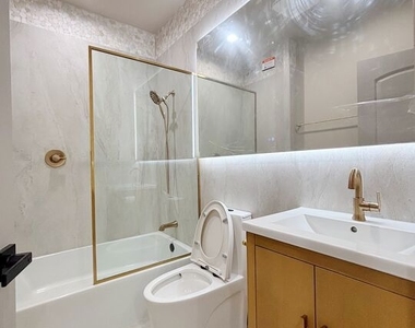 713 Devirian Place - Photo Thumbnail 18