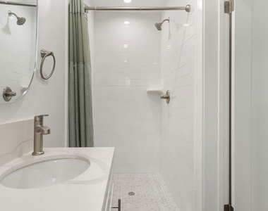 1341 N Mariposa Avenue - Photo Thumbnail 23
