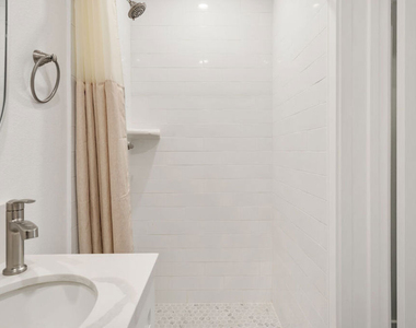 1341 N Mariposa Avenue - Photo Thumbnail 44
