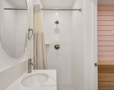 1341 N Mariposa Avenue - Photo Thumbnail 40