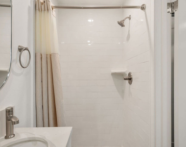 1341 N Mariposa Avenue - Photo Thumbnail 64
