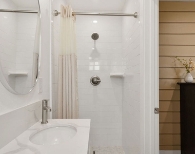 1341 N Mariposa Avenue - Photo Thumbnail 61