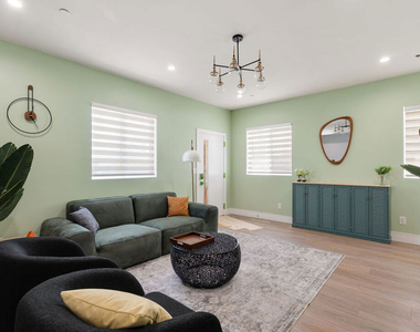 1341 N Mariposa Avenue - Photo Thumbnail 65