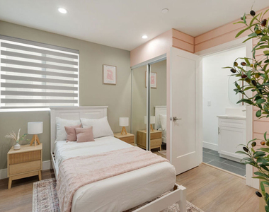1341 N Mariposa Avenue - Photo Thumbnail 37