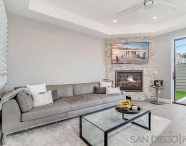 710 E Avenue - Photo Thumbnail 22