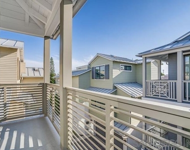 710 E Avenue - Photo Thumbnail 46