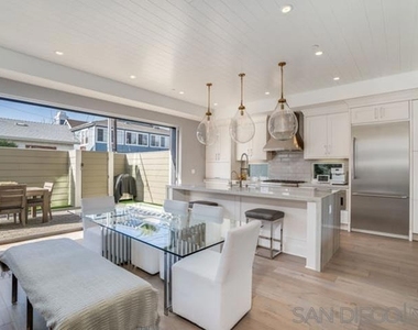 710 E Avenue - Photo Thumbnail 10
