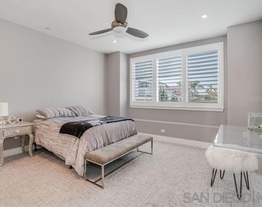 710 E Avenue - Photo Thumbnail 35