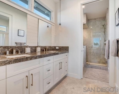 710 E Avenue - Photo Thumbnail 33