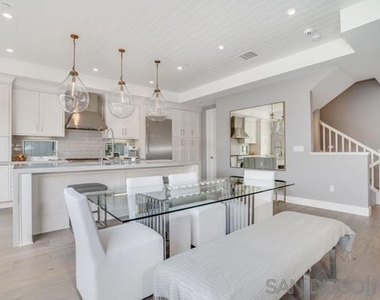 710 E Avenue - Photo Thumbnail 13