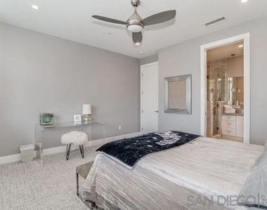 710 E Avenue - Photo Thumbnail 37