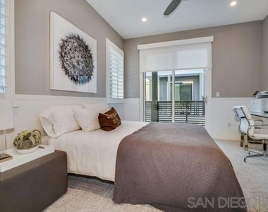 710 E Avenue - Photo Thumbnail 40