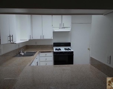 9774 Palm Drive - Photo Thumbnail 6
