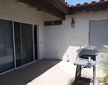 9774 Palm Drive - Photo Thumbnail 15