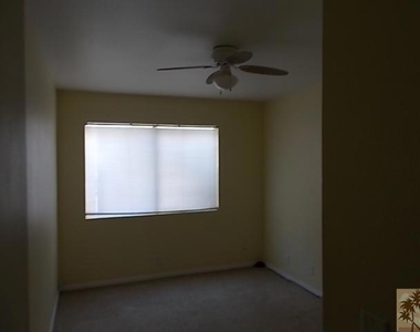 9774 Palm Drive - Photo Thumbnail 8