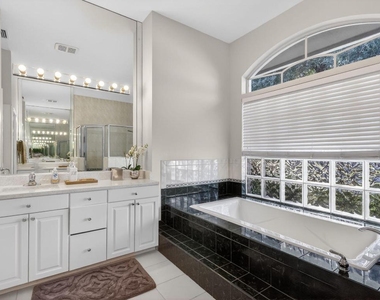 1500 Firethorn Drive - Photo Thumbnail 20