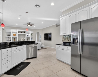 1500 Firethorn Drive - Photo Thumbnail 41