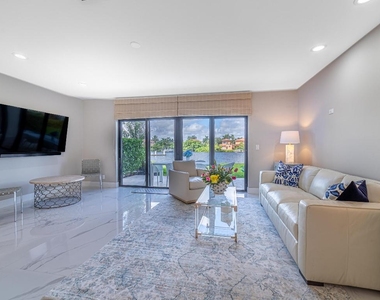 3474 S Ocean Boulevard - Photo Thumbnail 8