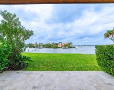 3474 S Ocean Boulevard - Photo Thumbnail 5