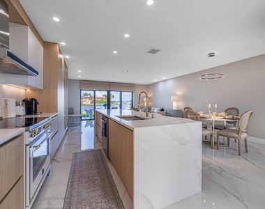 3474 S Ocean Boulevard - Photo Thumbnail 12