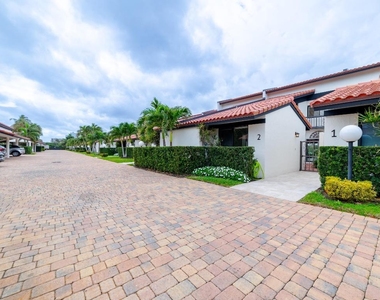 3474 S Ocean Boulevard - Photo Thumbnail 3