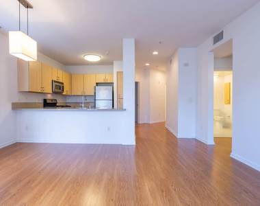375 East 2nd Street - Photo Thumbnail 4