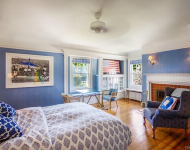 94 Quogue Street - Photo Thumbnail 20