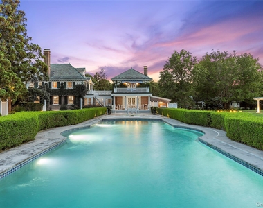 94 Quogue Street - Photo Thumbnail 43