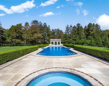 94 Quogue Street - Photo Thumbnail 39