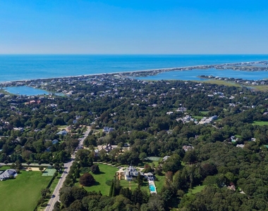 94 Quogue Street - Photo Thumbnail 41