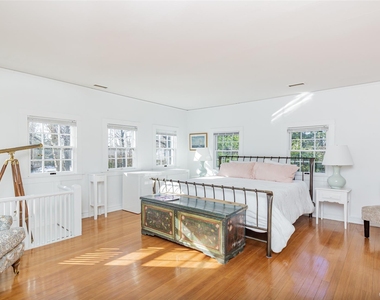 78 Mecox Road - Photo Thumbnail 27