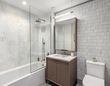 540 6th Avenue - Photo Thumbnail 17