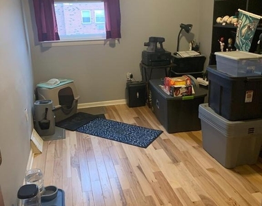9860 Garvey Drive - Photo Thumbnail 14