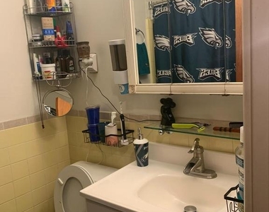 9860 Garvey Drive - Photo Thumbnail 8