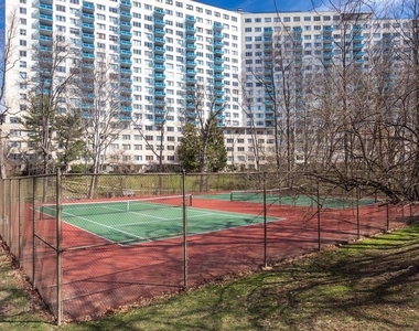10500 Rockville Pike - Photo Thumbnail 27