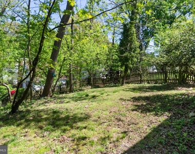 2305 Pickwick Road - Photo Thumbnail 15