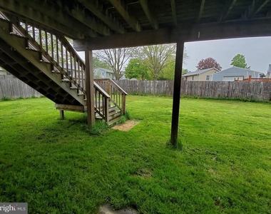 27 Harkfort Road - Photo Thumbnail 9