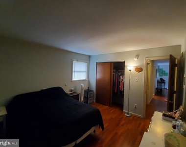 27 Harkfort Road - Photo Thumbnail 3