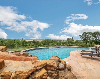 520 Double Eagle Ranch Dr - Photo Thumbnail 3