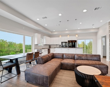 520 Double Eagle Ranch Dr - Photo Thumbnail 11