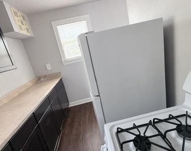 3113 Benelva St - Photo Thumbnail 7