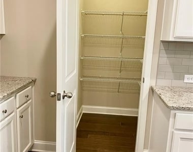 2527 R Pearl Ridge Trace - Photo Thumbnail 5