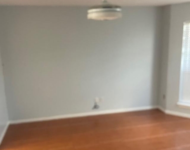 2219 Beacon Light Lane - Photo Thumbnail 7