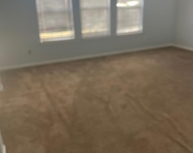 2219 Beacon Light Lane - Photo Thumbnail 14