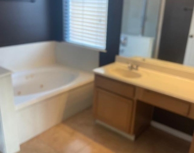 2219 Beacon Light Lane - Photo Thumbnail 22