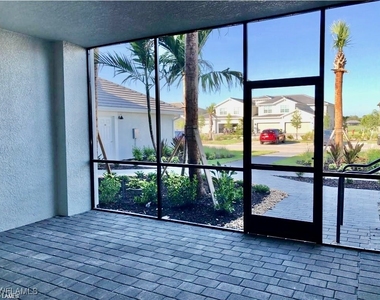 15960 Grassland Lane - Photo Thumbnail 11
