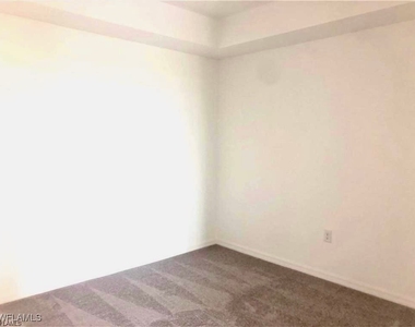 15960 Grassland Lane - Photo Thumbnail 9